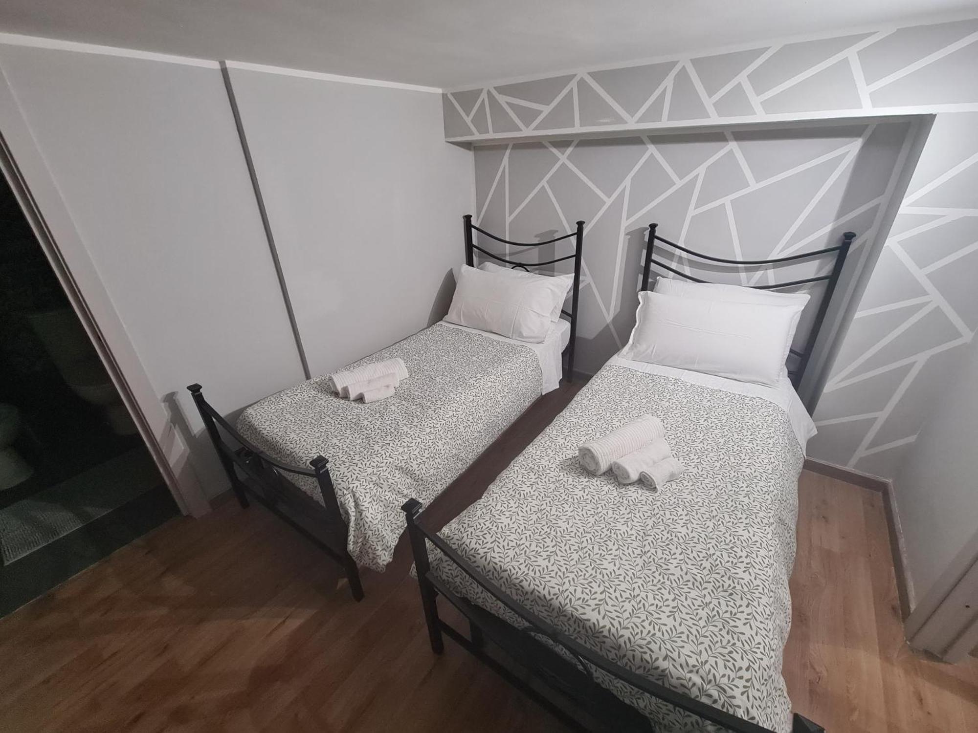 Appartamento a due passi da Villa Bellini Aeroporto di Catania Fontana Rossa Esterno foto